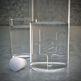 Bottiglia di vetro H2O