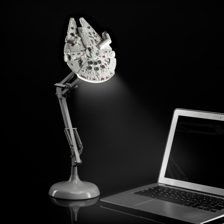 Lampada da scrivania Millennium Falcon