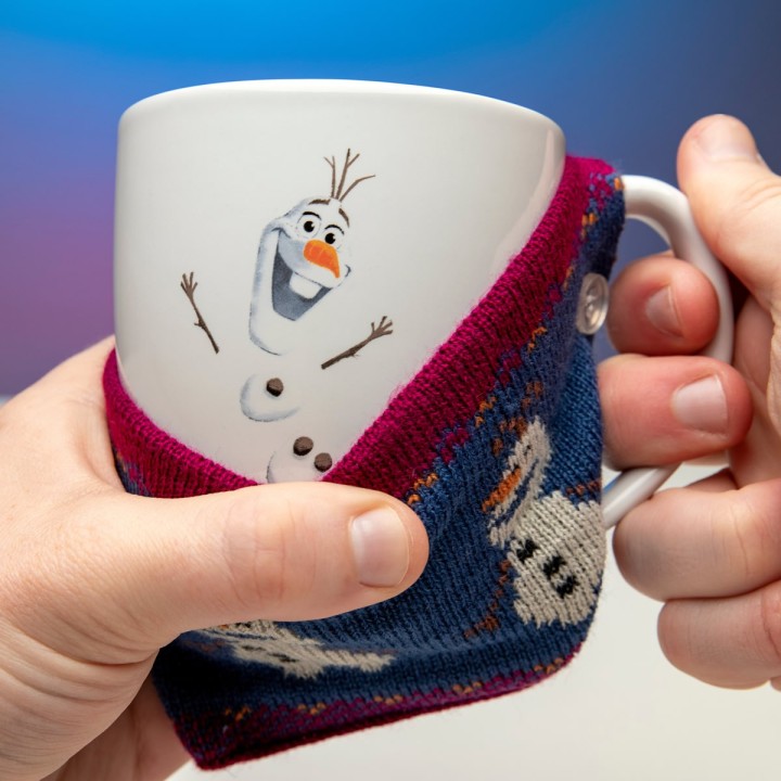 Mug Frozen con maglione