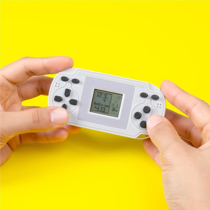 Mini retro console