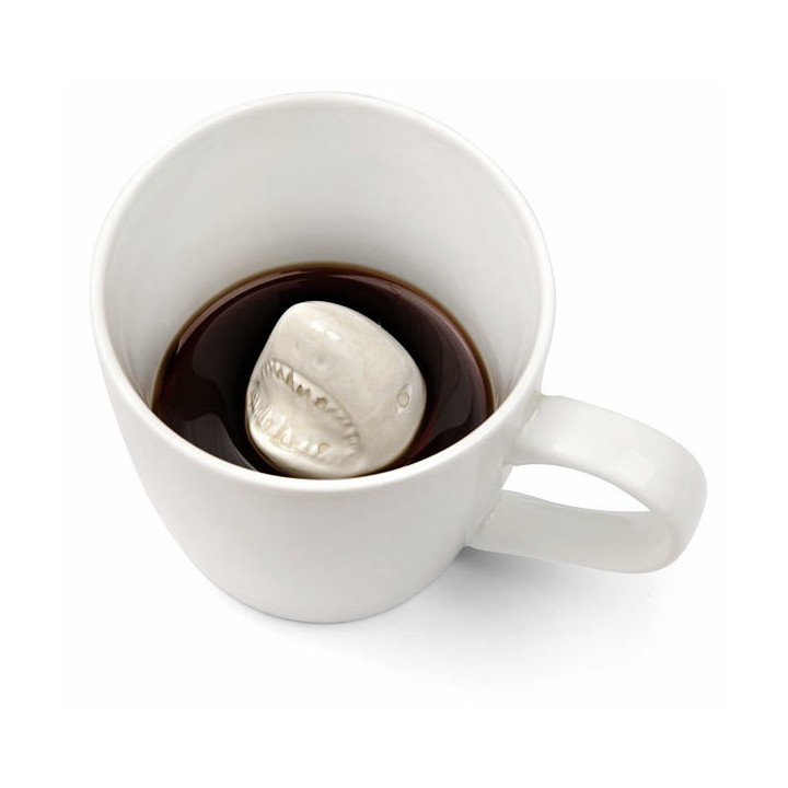 Mug Shark Attack