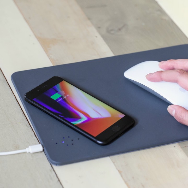 Mousepad con ricarica wireless