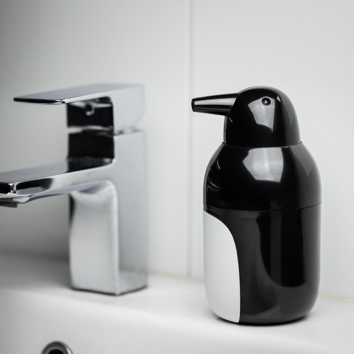 Pinguino dispenser di sapone