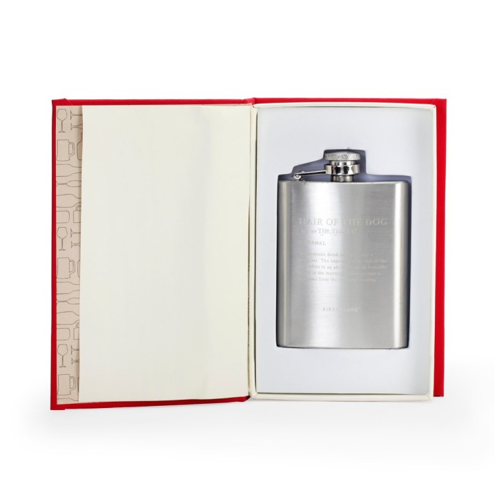 Libro rosso con fiaschetta
