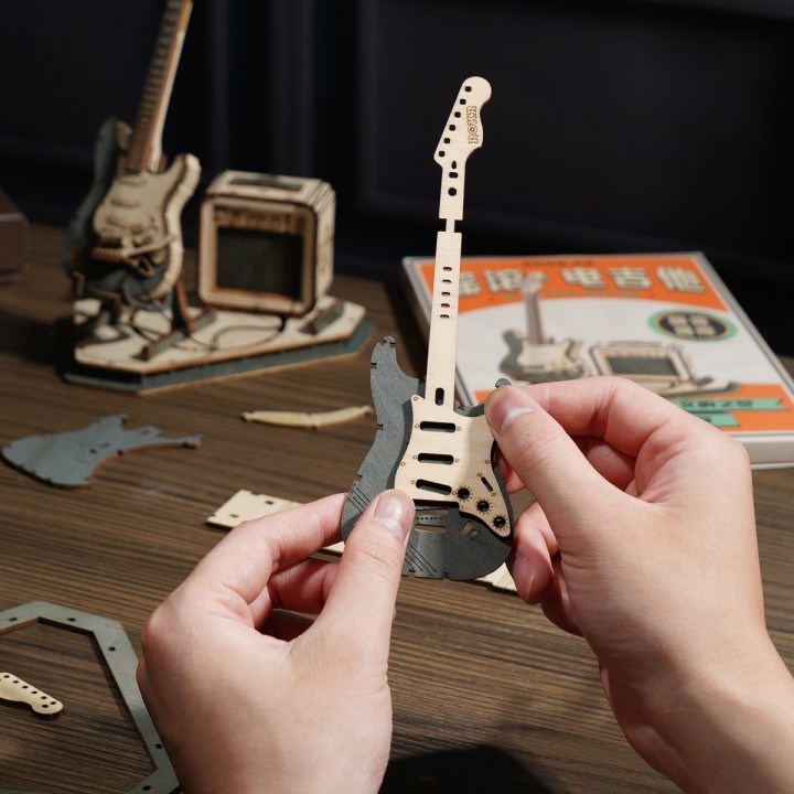 Chitarra elettrica da montare