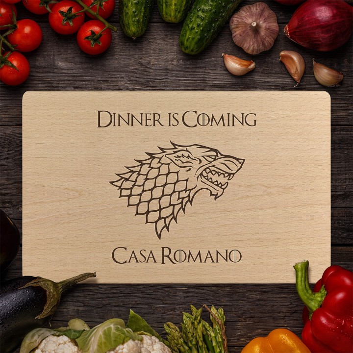Tagliere personalizzato La cena sta arrivando