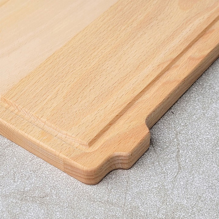 Tagliere maglia sportiva personalizzato
