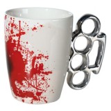 Tazza tirapugni insanguinata