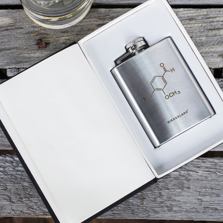 Libro con fiaschetta