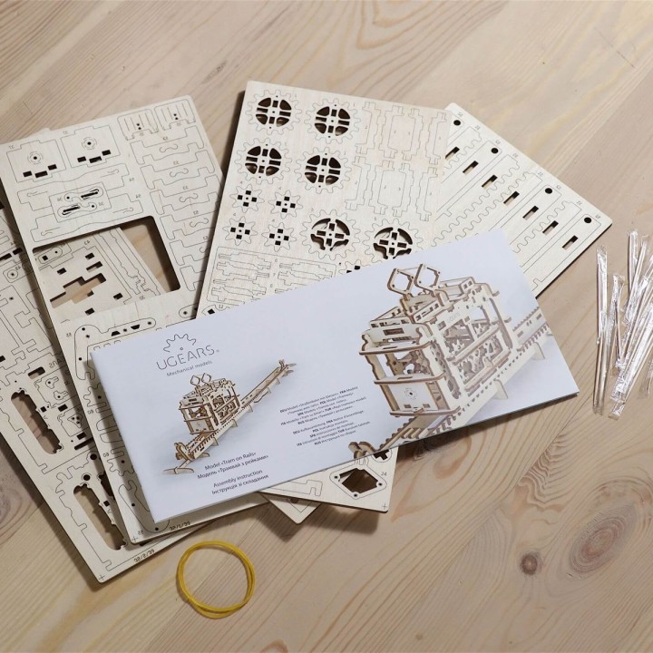 UGears Tram