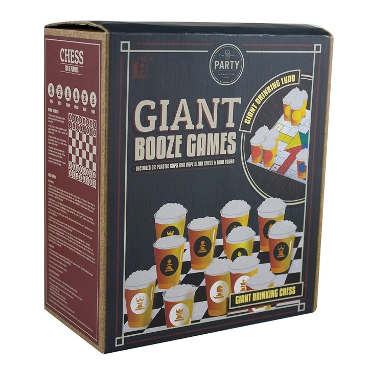 Giochi da tavolo alcolici giganti