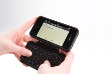 Tastiera QWERTY flip-out per iPhone