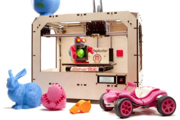 MakerBot Replicator: la fotocopiatrice 3D