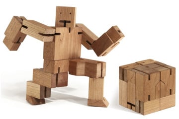 Cubebot, il robot di legno