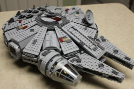 millennium-falcon-lego-star-wars