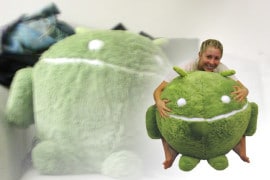 pupazzo-gigante-android