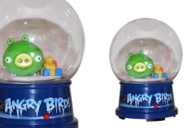 Angry Birds Snow Globe angry-birds-snow-globe