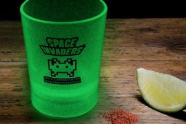 bicchierini-fluo-space-invaders
