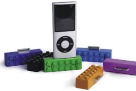 dock-ipod-speaker-lego