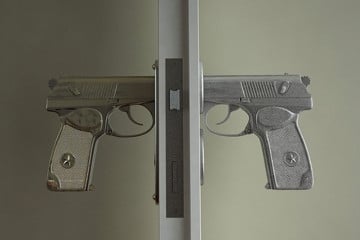 Bang Bang – le maniglie pistola