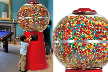 Distributore gigante di caramelle