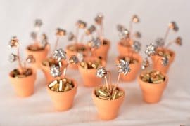 Proiettili trasformati in fiori fiori metallo