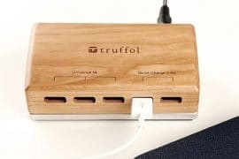 Caricabatterie di legno caricatore-usb-multiplo-di-legno
