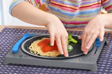Set da tavola per baby DJ