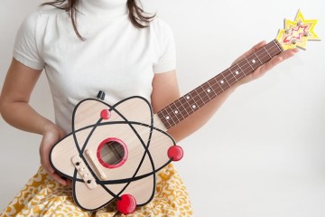 Ukulele Atomico