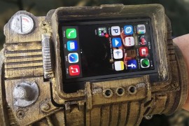 Fallout Pip-Boy per iPhone pip-boy-3000-fallout-diy