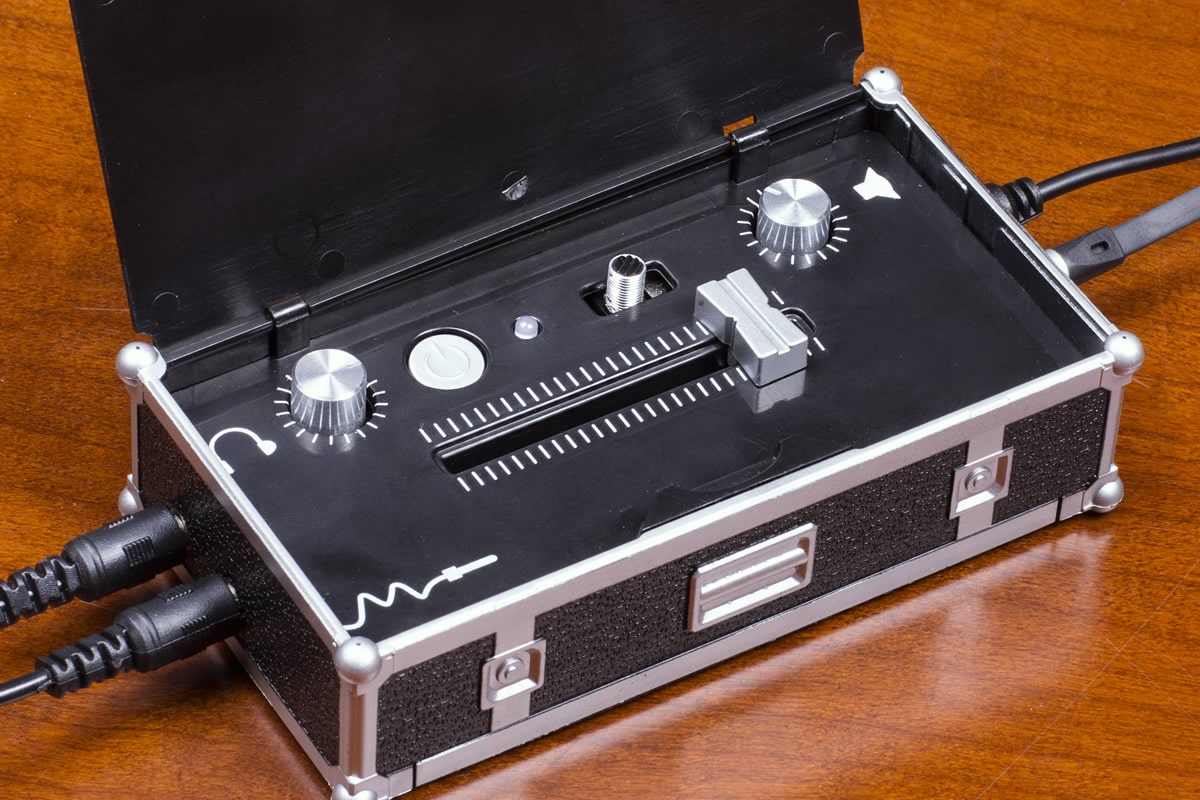 dj-mini-mixer-2