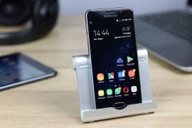 Stand AUKEY per smartphone e tablet portatablet-aukey-2