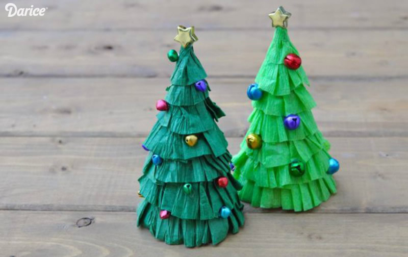 Decorazioni Natalizie Con Carta Crespa.Gli Addobbi Natalizi Fai Da Te E Le Piu Belle Decorazioni Per Natale